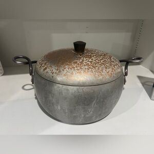 FINAL PRICE Vintage Wear-Ever Cooking Pot